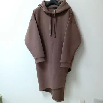 후디 롱 원피스 M 사이즈 새상품 배송비 포함