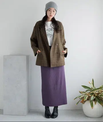 LOWRYS FARM 컷 리브 타이트 스커트