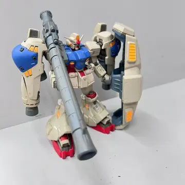 반다이 GFF RX-78GP02A 사이사리스 #0008