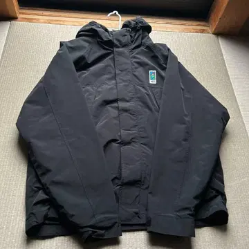 MEI 블랙 마운틴 후드티