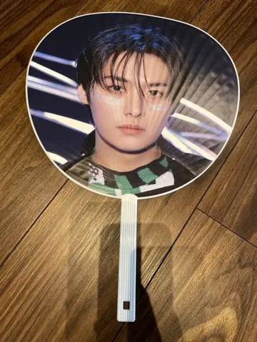 Lee Know K-POP 부채