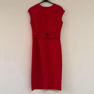 ZARA 빨간색 무릎 기장 원피스