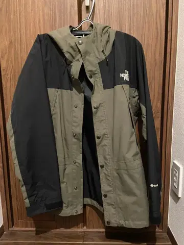 THE NORTH FACE 마운틴 라이트 뉴토프/블랙