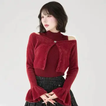 새상품급 다리치 앙상블 샤기 니트탑 보르도 레드
