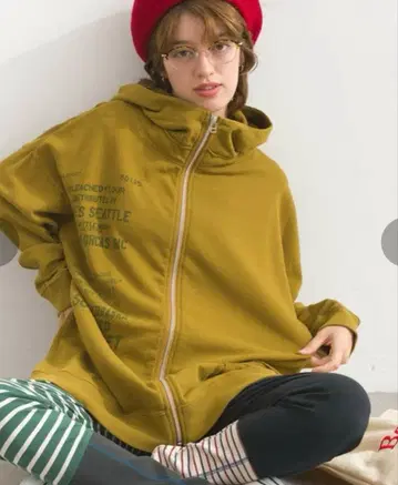 limeinc 라임 잉크 미니 쭈리 황화염 가공 맨투맨 지퍼 후드티