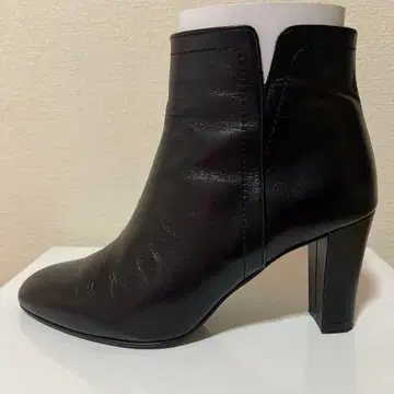 다이애나 천연 가죽 부츠 블랙