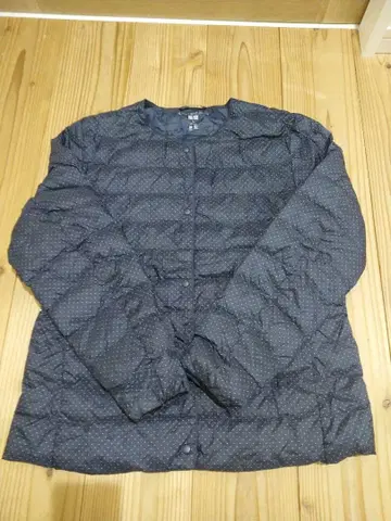 UNIQLO 울트라 라이트 다운 컴팩트 자켓 도트