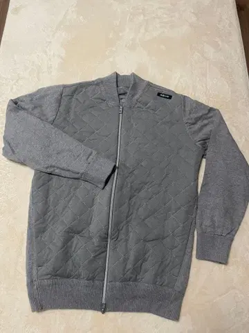 adidas 그레이 퀼팅 자켓