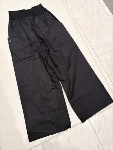 블랙 와이드 팬츠 허리밴딩