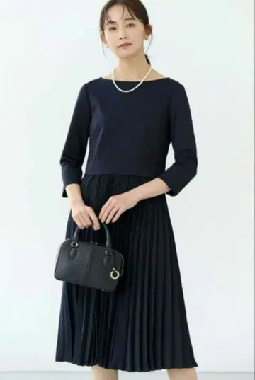 KUMIKYOKU 워셔블 미니 저지 콤비 플리츠 원피스