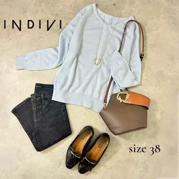 [INDIVI] 버튼 V넥 니트 라이트 블루 38/M