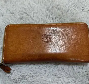 일비종떼 IL BISONTE 라운드 지퍼 장지갑