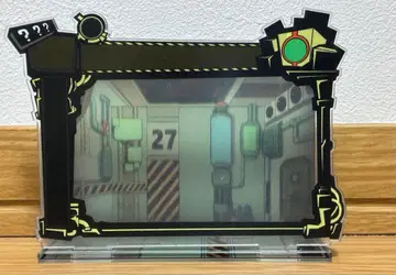 로보토미 코퍼레이션 수용실 아크릴 스탠드