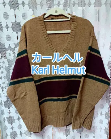칼 헬무트 V넥 스웨터