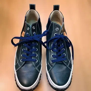 스핑글무브 네이비 스니커즈 S 사이즈