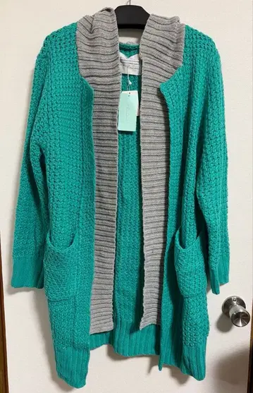 [ 미사용 새상품 ] LaLeia 롱 니트 가디건 터콰이즈 프리 사이즈