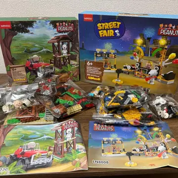 MINISO 스누피 PEANUTS LEGO 피규어