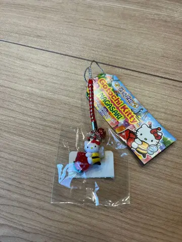 [ 지역 한정 키티 ] 하치키티 튤립 스트랩 나가사키 한정판