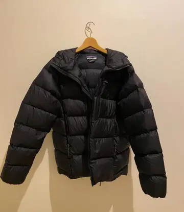 patagonia 블랙 다운 자켓 M