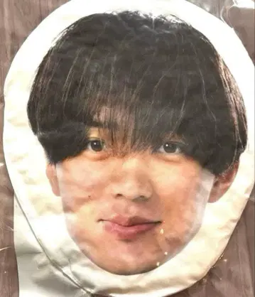 King & Prince와 불꽃놀이 2025 페이스 쿠션 나가세 렌