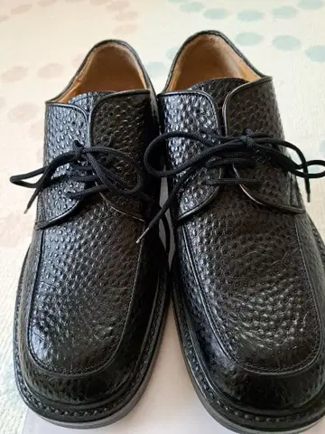 블랙 엠보 가죽 드레스 신발 [ 이탈리아제 ]