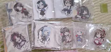 우타와레루모노 아크릴