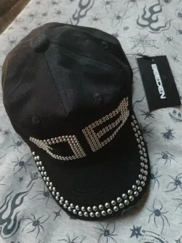 BEEDEN BD STUDS DAMAGE CAP BLACK