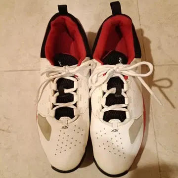 YONEX 106 테니스화 화이트/레드