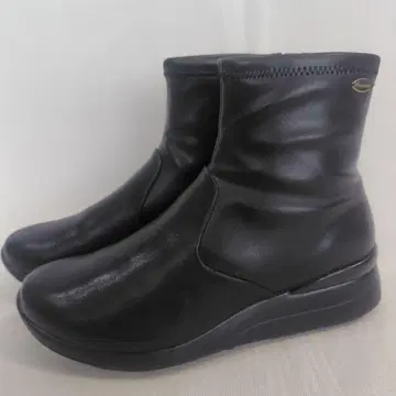 고품질 르꼬끄 앙제 II 블랙 골드 25cm 숏부츠