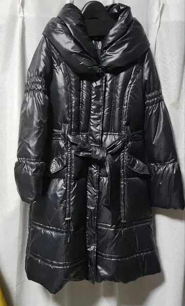 다크 그레이 롱 다운 코트