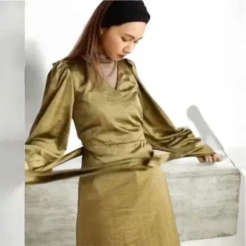 [ 새상품급 ] randeboo 맥시 랩 원피스 카키 파티 드레스