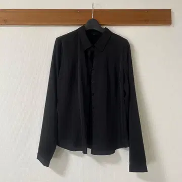 GUESS 블랙 실크 셔츠 긴팔 셔츠 M