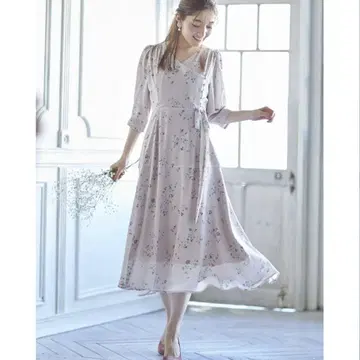 토코 클로젯 허리 리본 플라워 프린트 카슈쿨 원피스