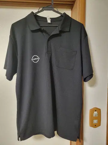 Nissan LEAF 피케 셔츠 블랙 한정판