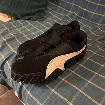 PUMA MOSTRO PERF PUMA BLACK-WHITE 25