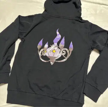 새상품 단종 포켓몬 샹델라 후드티 사이즈 L 빅 프린트