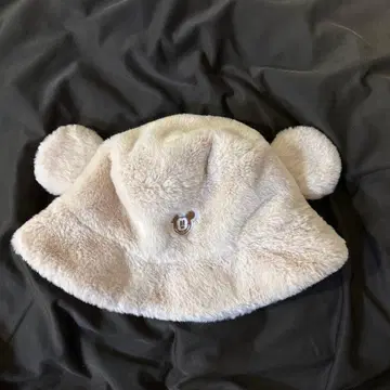 미키 귀 달린 퍼 모자 56cm