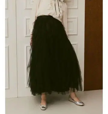 LOULOU WILLOUGHBY 샤샤 스커트