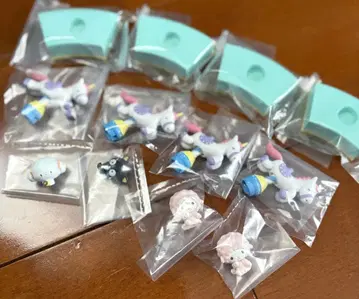 산리오 캡슐 토이 세트