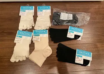 [새상품] 후쿠스케 라쿠켄 5발가락 삭스 6켤레 화이트 블랙 덤 포함