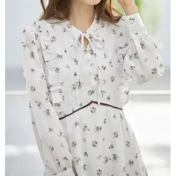 토코 클로젯 리본 & 프릴 장식 펄 단추 플라워 x 도트 프린트 원피스