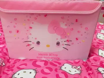 시마무라 헬로키티 50주년 뚜껑 포함 수납 박스 핑크