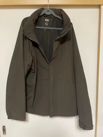 유니클로 윈드프루프 스탠드 블루종 XL