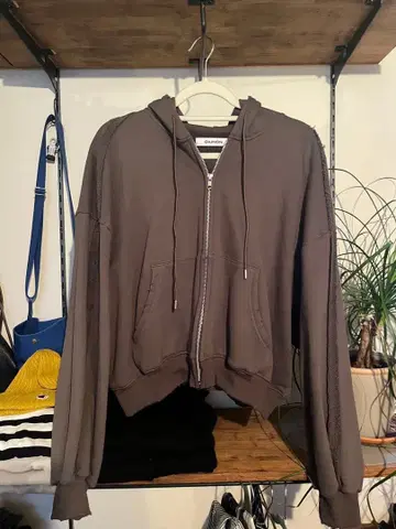 giunon 그레이 후드 부착 크롭 후드티