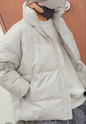 다운 자켓 화이트 XL 폴리 다운 자켓 볼륨 넥