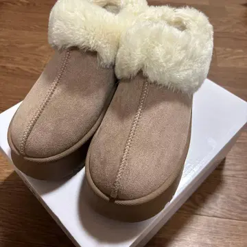 그레일 GRL 통굽 무스탕 숏부츠[zr1092] 24.0cm