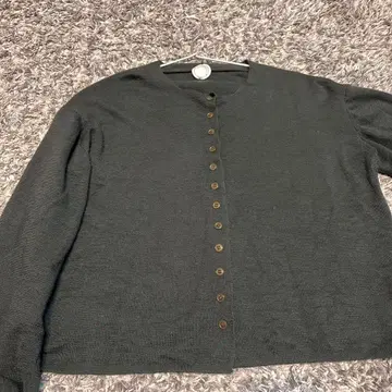 JAMAIS VU 긴팔 가디건