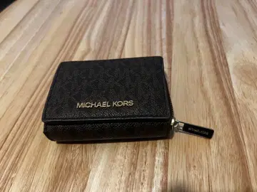 MICHAEL KORS 브라운 3단 폴더형 지갑