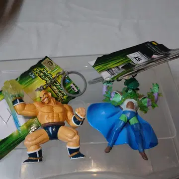 드래곤볼 피규어 에너지 모으는 모습