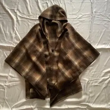 아두이트리스테스 후드 부착 판초 옴브레 체크 알파카 혼방 택 포함